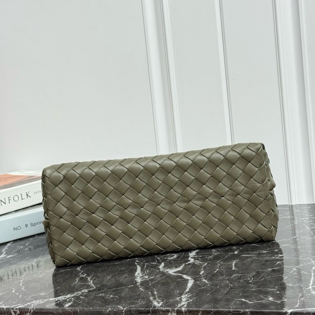 Medium Andiamo Bag #2261-1 Cypress