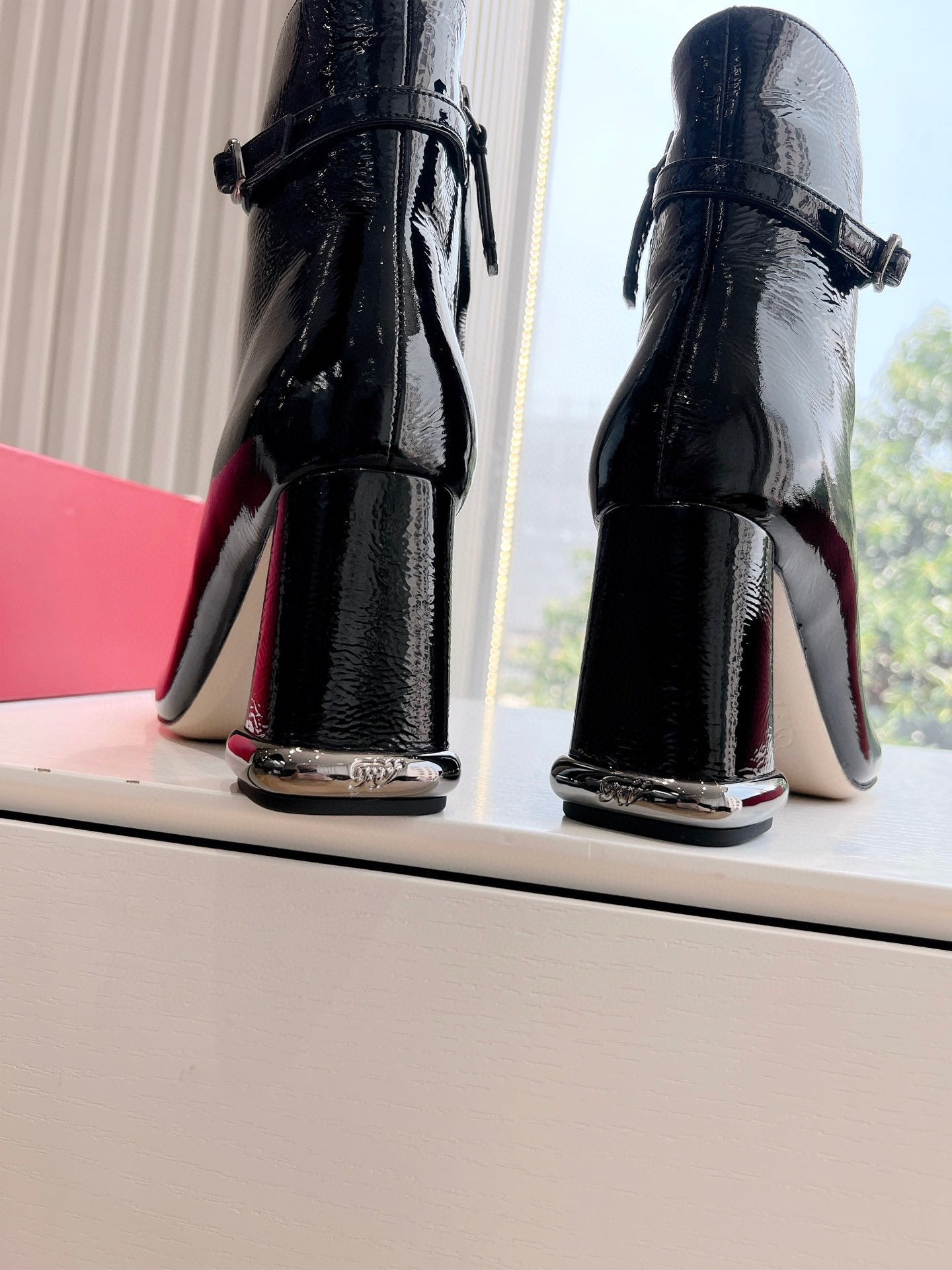 Round Toe Bootie in Patent Leather