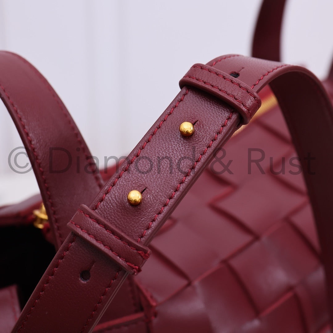 Cassette Bowling Bag #2247 Wine Red