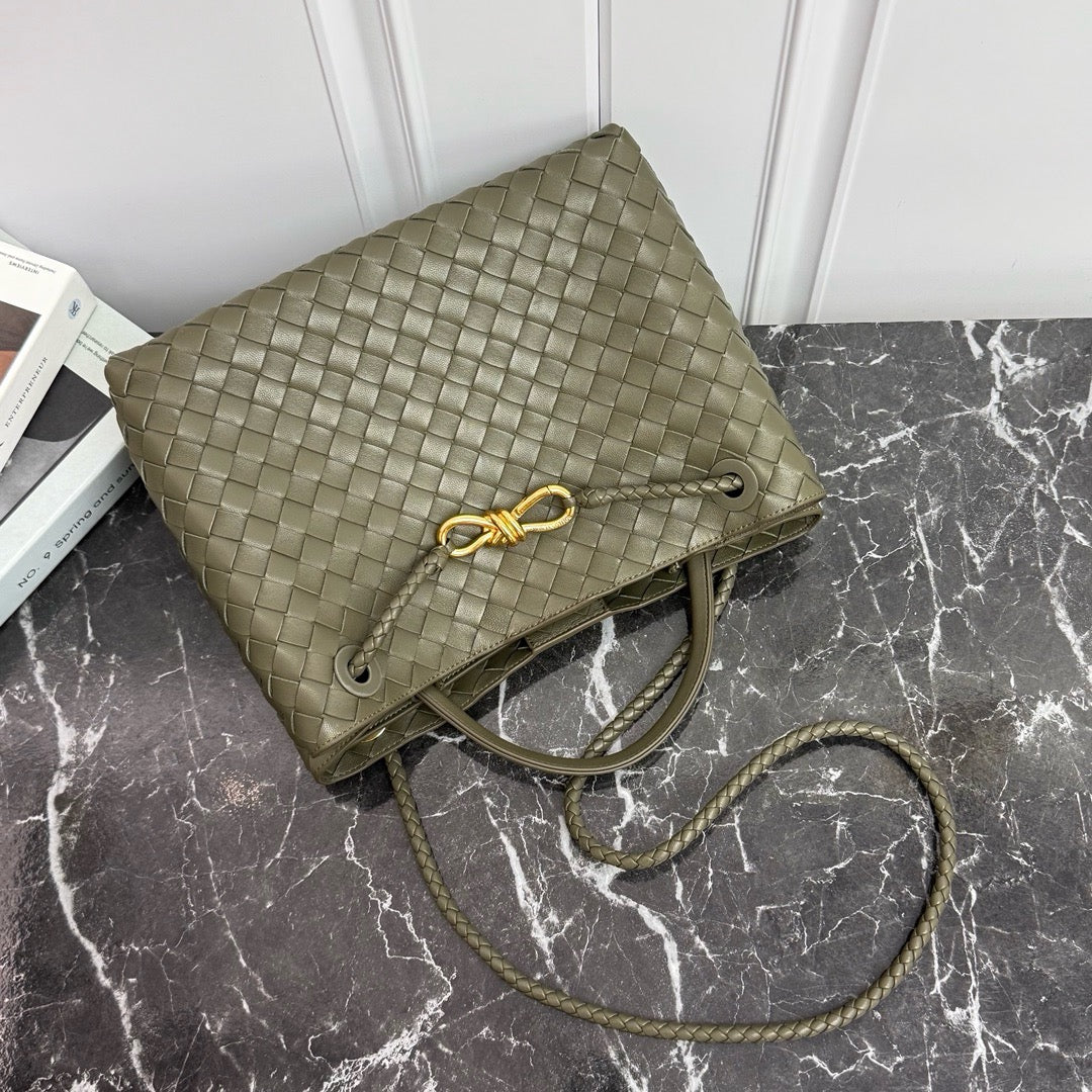 Medium Andiamo Bag #2261-1 Cypress