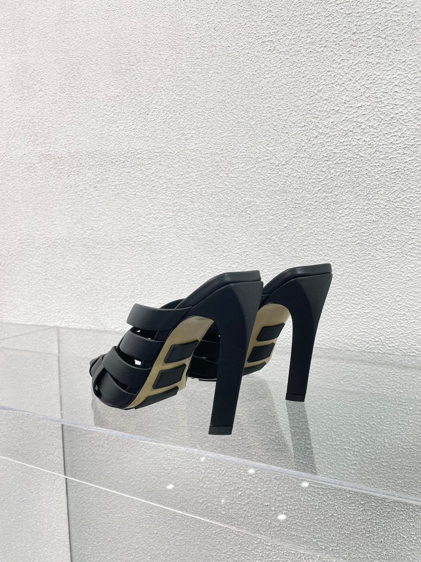 Lagoon Nappa Alfie Pumps 38 Metallic