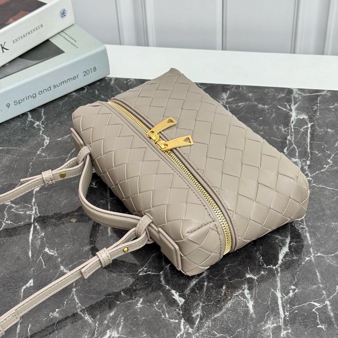 Vanity Crossbody Bag #2280 Limestone