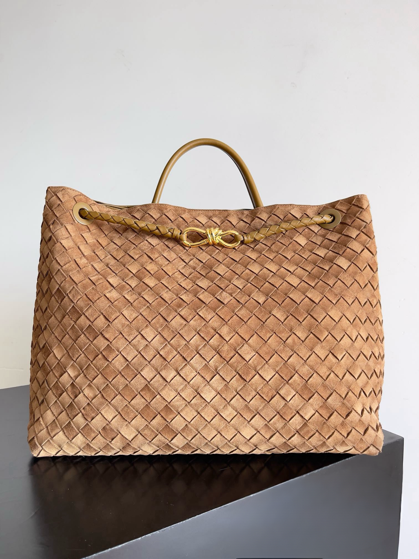 Large Andiamo Bag #9918 Suede Brown