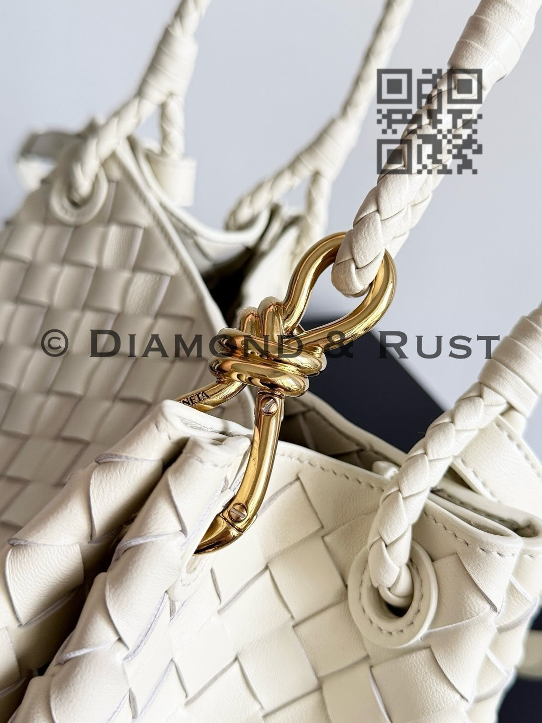 Small Parachute Chain Bag #9916 White