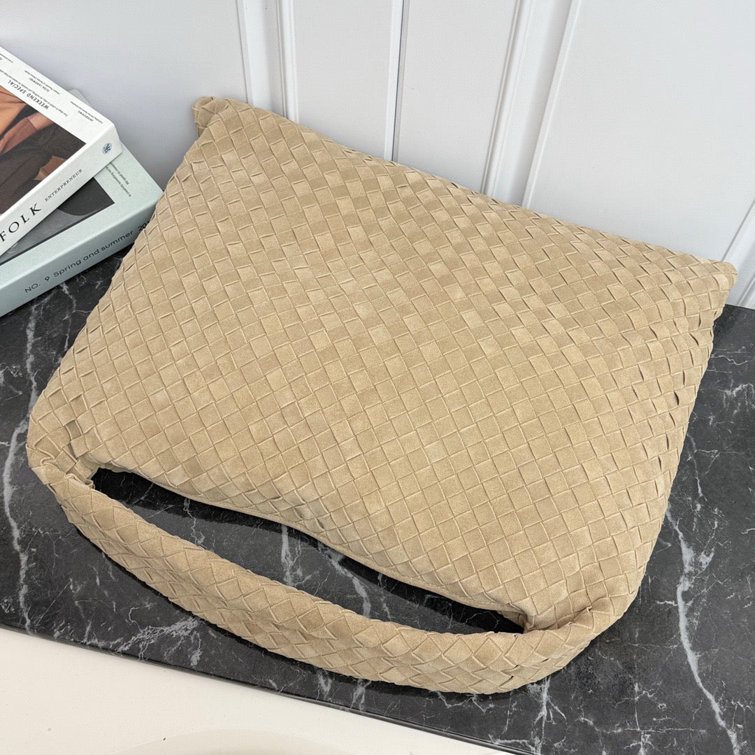 Large Hop Shoulder Bag #2269-1 Sand Suede