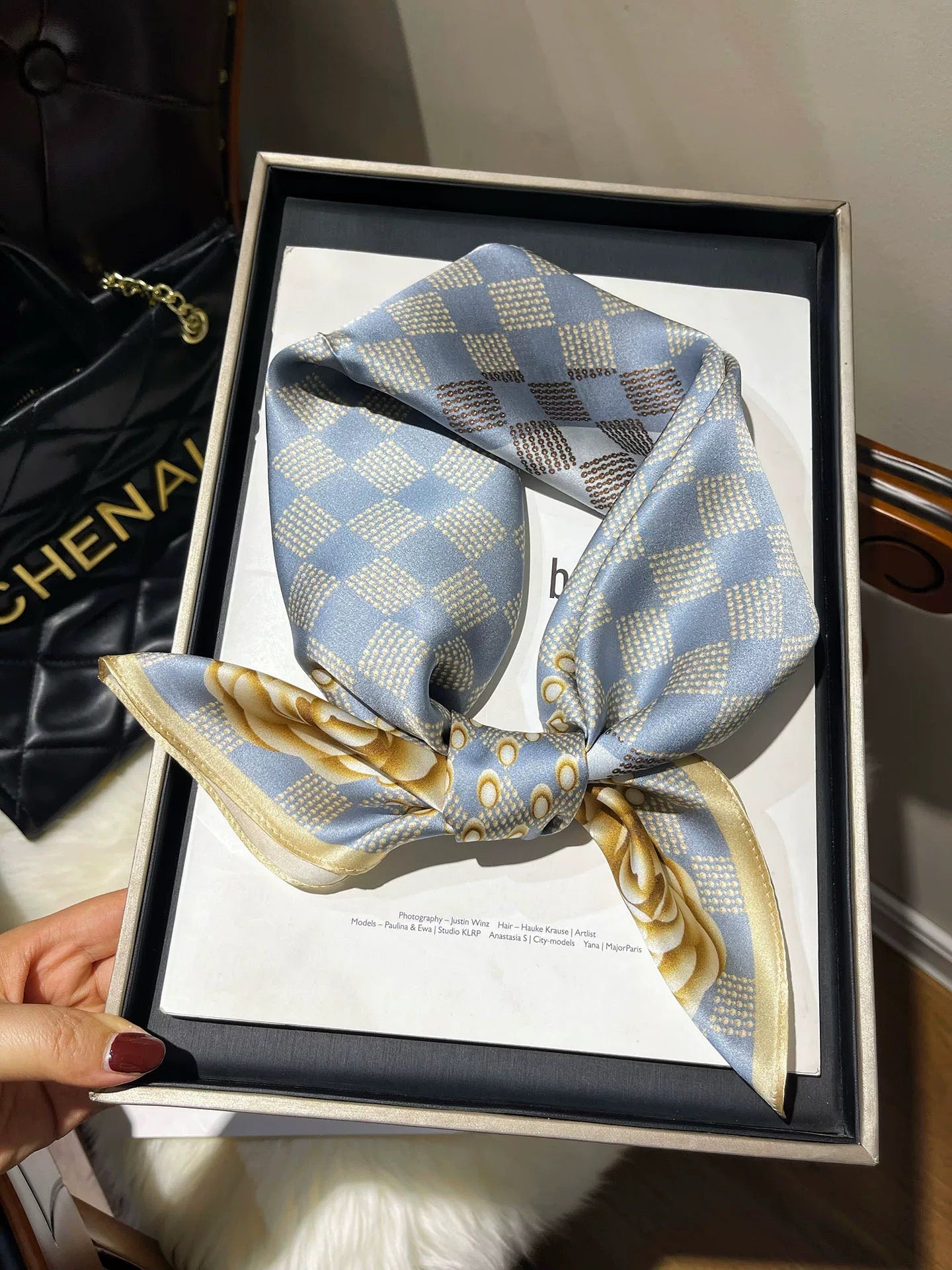 Pure-silk crêpe-de-chine double georgette scarf 100 % mulberry silk 70cm Square