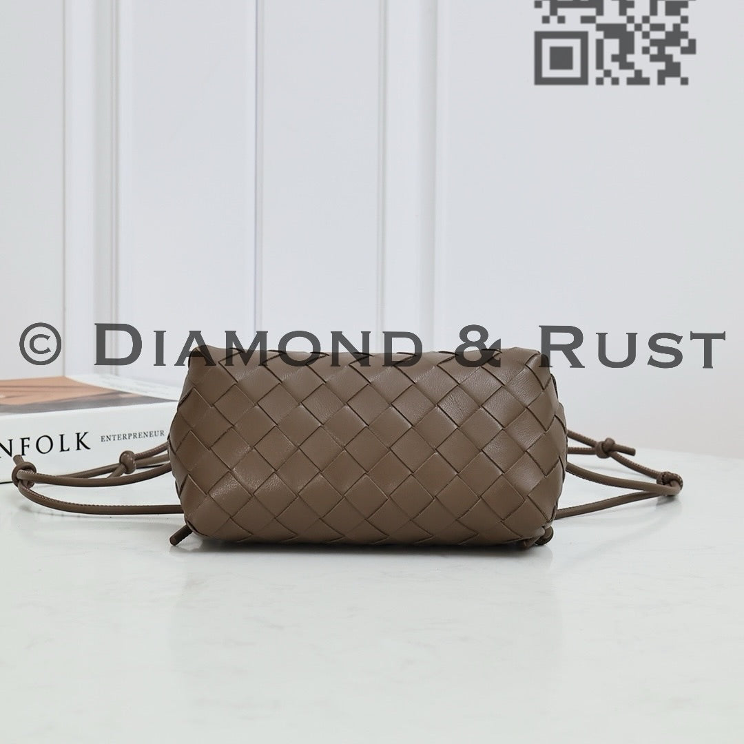 Mini Concert Pouch 9912 Nut Brown