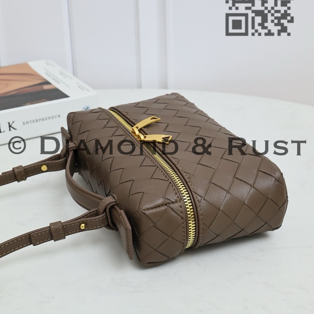 Vanity Crossbody Bag #2280 Nut