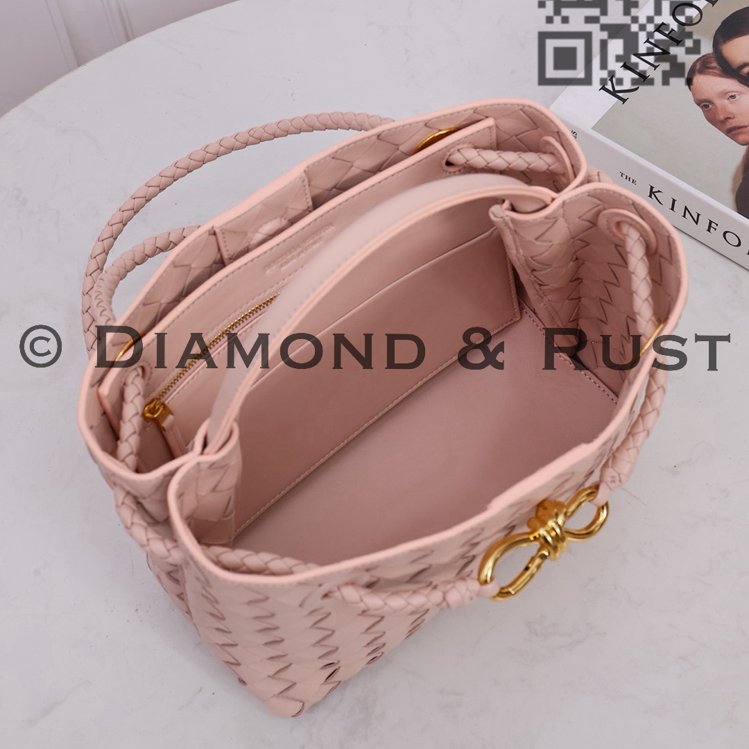 Small Andiamo Bag #2261 Lotus
