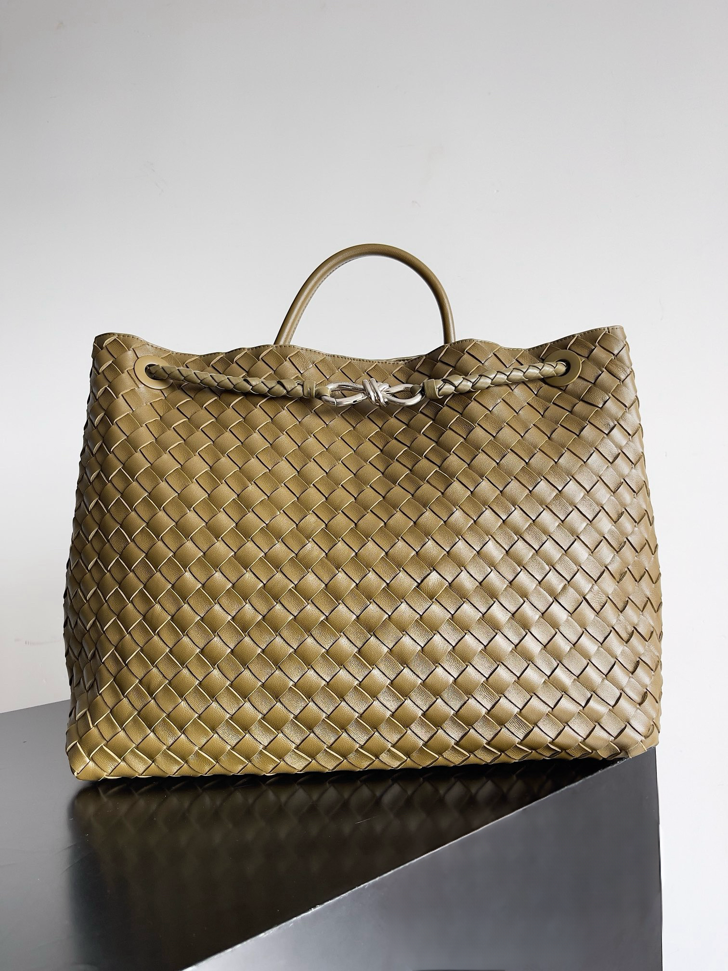 Large Andiamo Bag #9918 Pinecorn