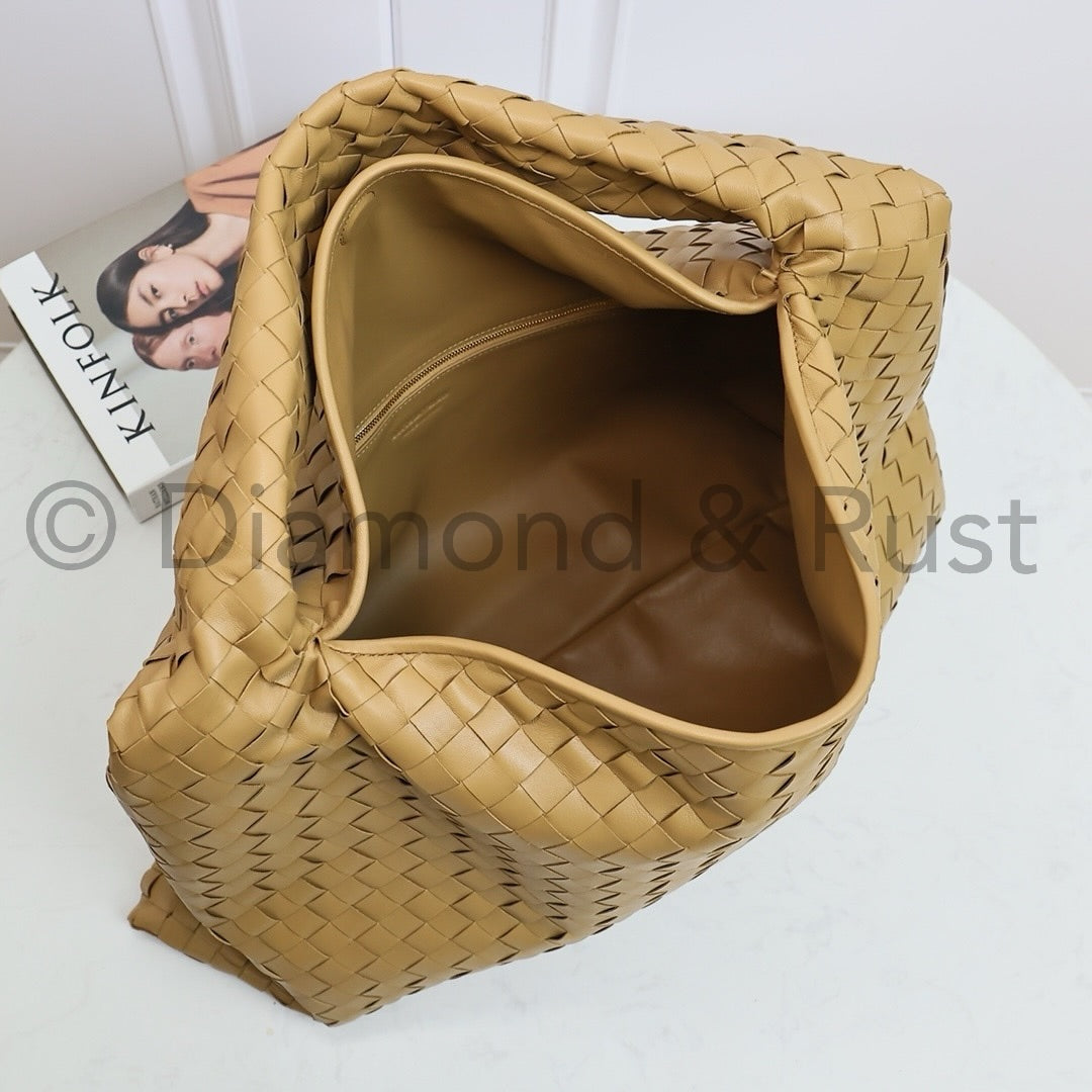 Large Hop Shoulder Bag #2269-1 Acorn