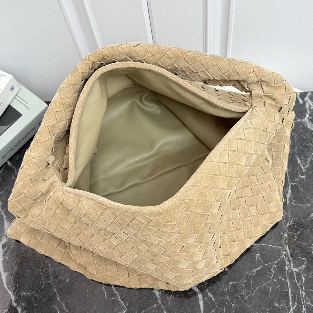 Large Hop Shoulder Bag #2269-1 Sand Suede