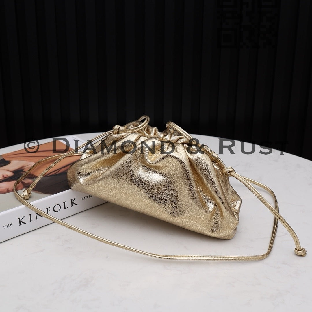 Mini Pouch Bag in Metallica #9032 Gold Distresses