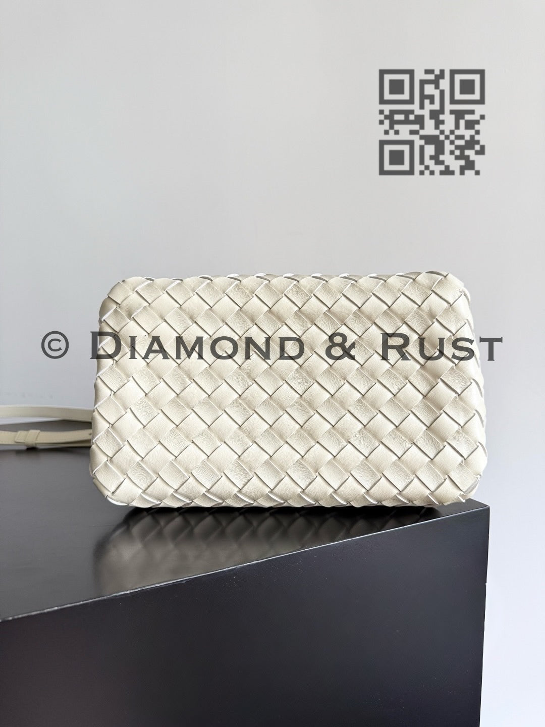 Small Parachute Chain Bag #9916 White