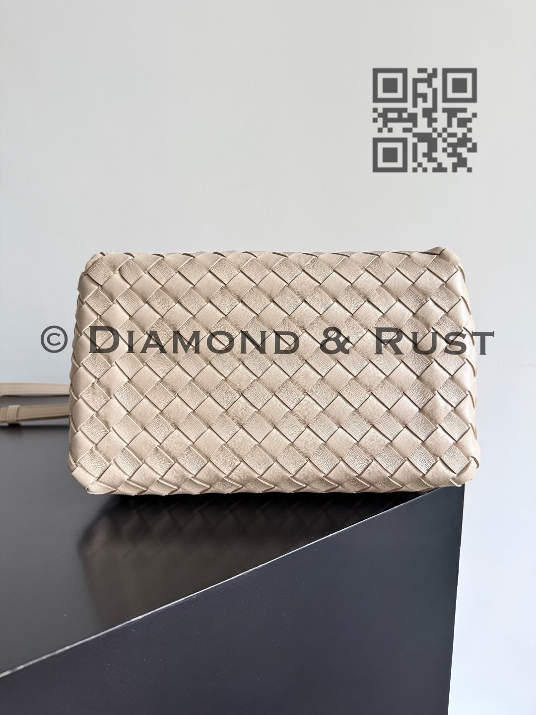 Small Parachute Chain Bag #9916 Sea Salt