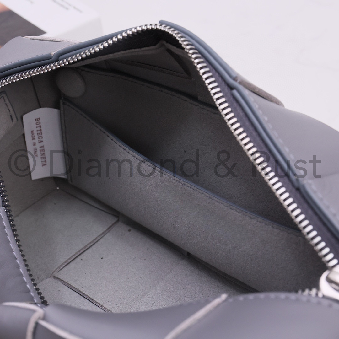 Small Brick Cassette Bag #2259 Thunder Gray