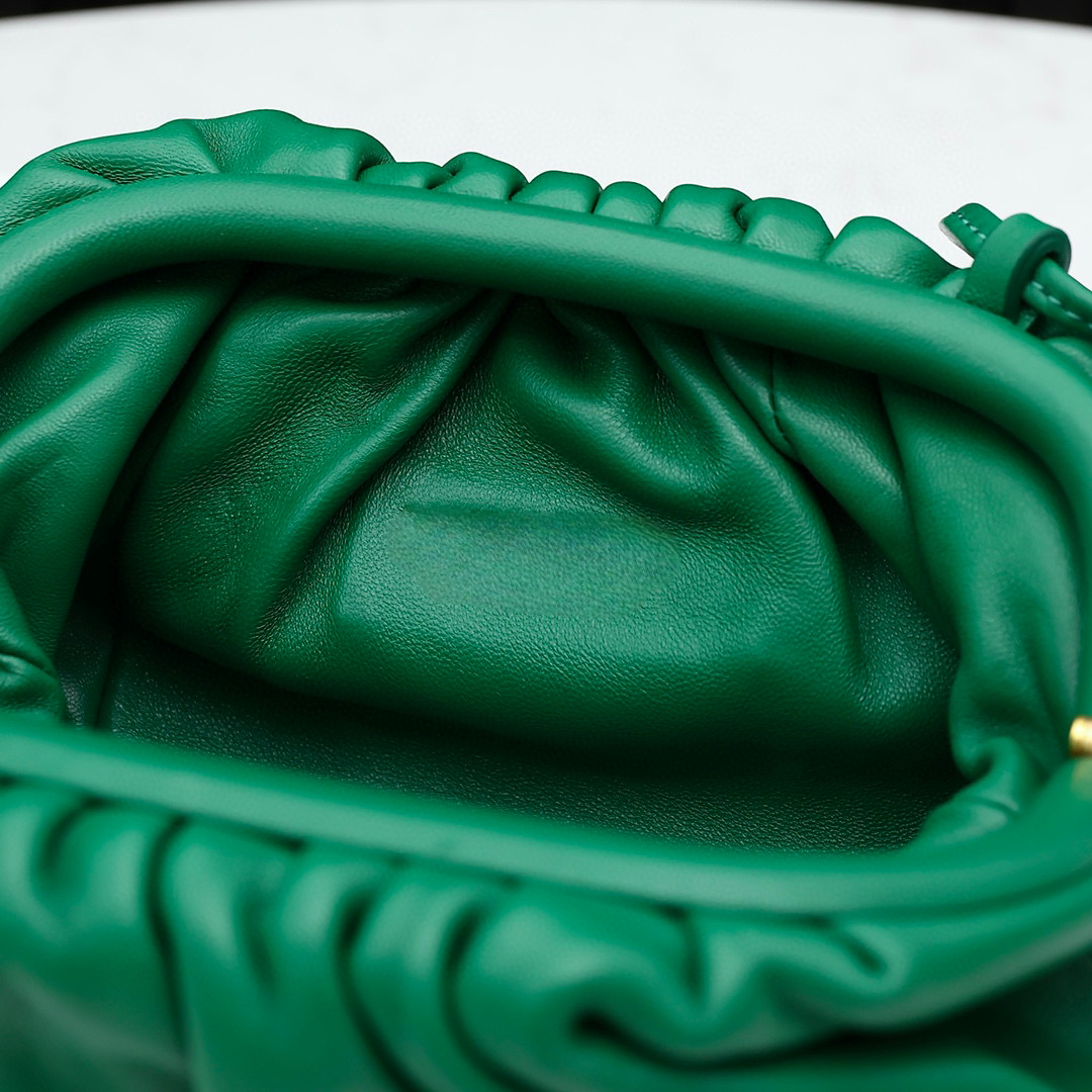 Mini Pouch #9032 Racing Green