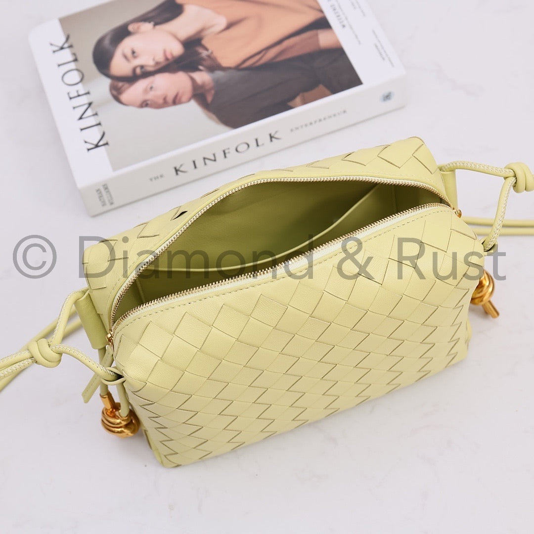 Small Gold Knot Camera Bag #2263-1 Ice Cream