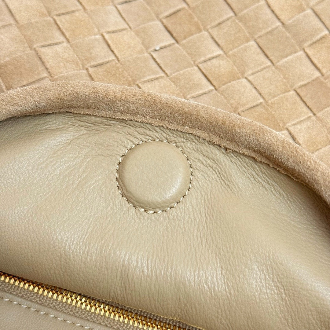 Small Hop Shoulder Bag #2269 Sand Suede