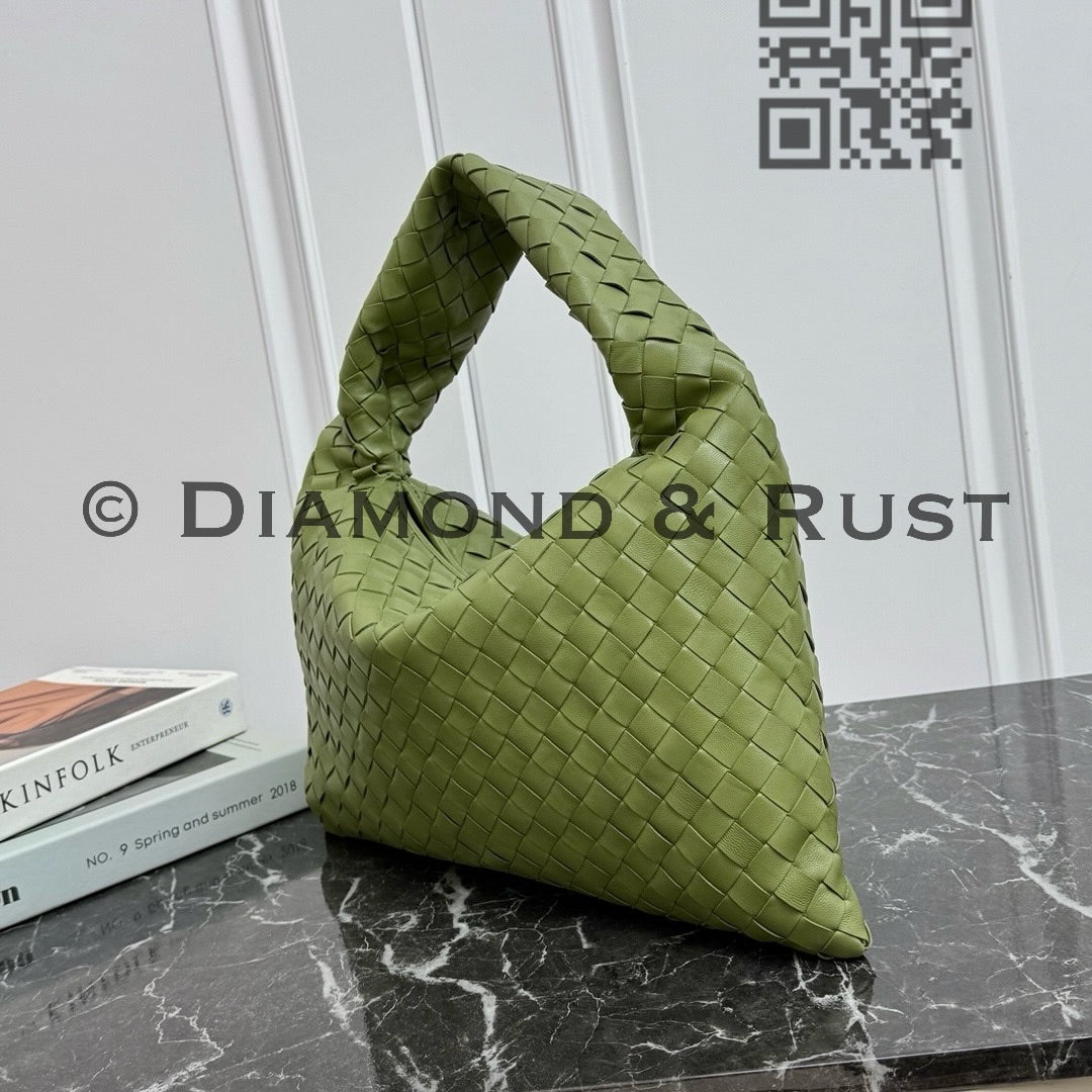 Small Hop Shoulder Bag #2269 Matcha