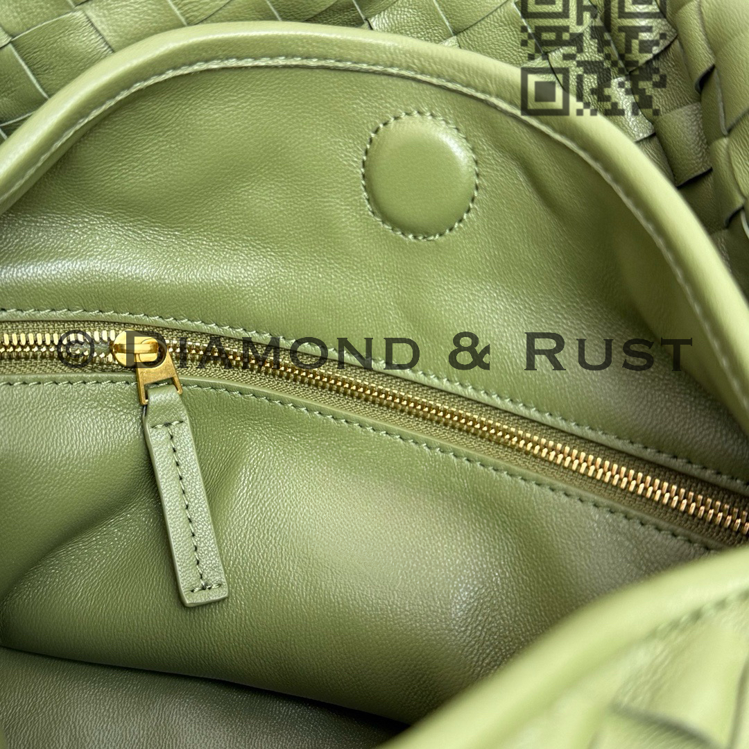 Small Hop Shoulder Bag #2269 Matcha