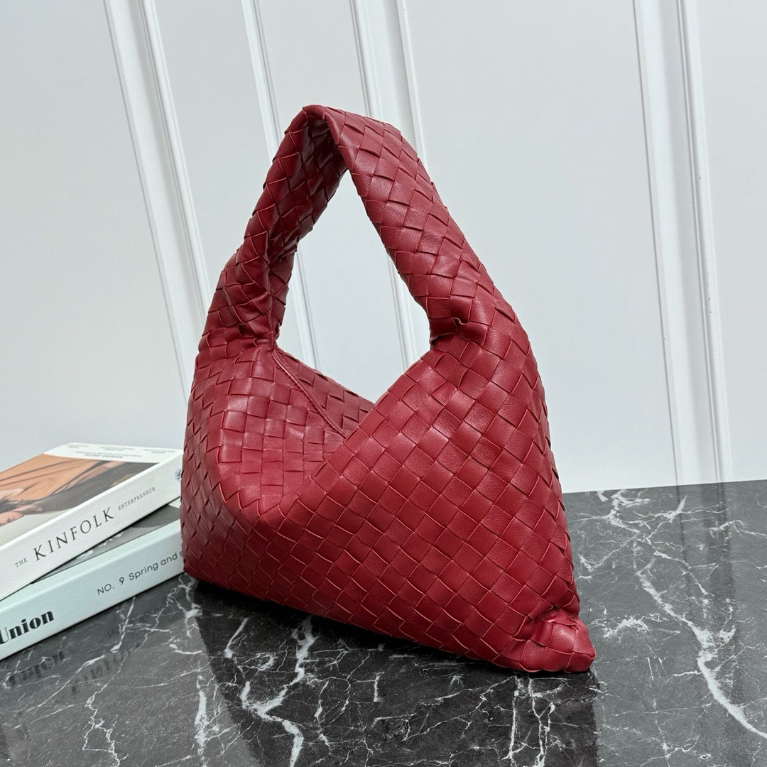 Small Hop Shoulder Bag #2269 Deep Red