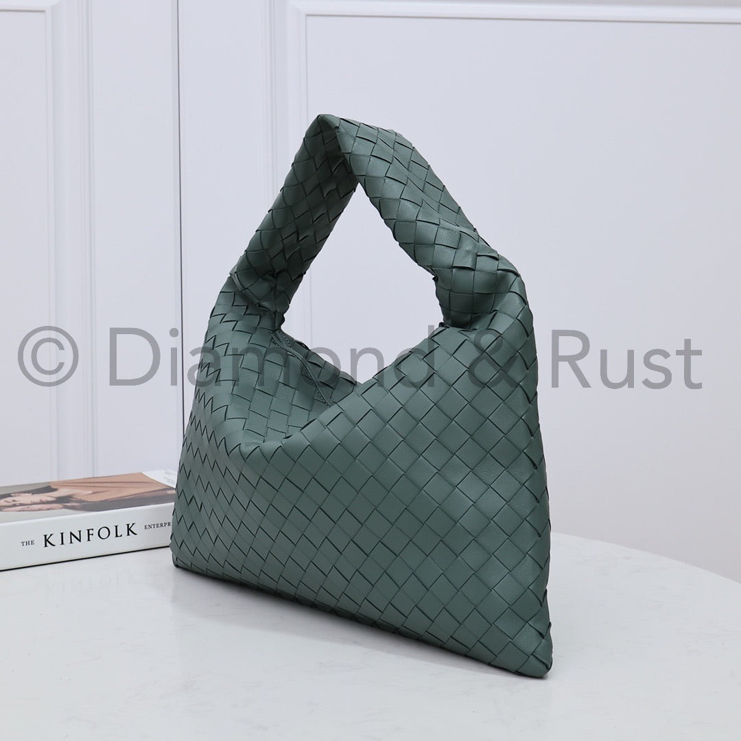Small Hop Shoulder Bag #2269 Aloe Green