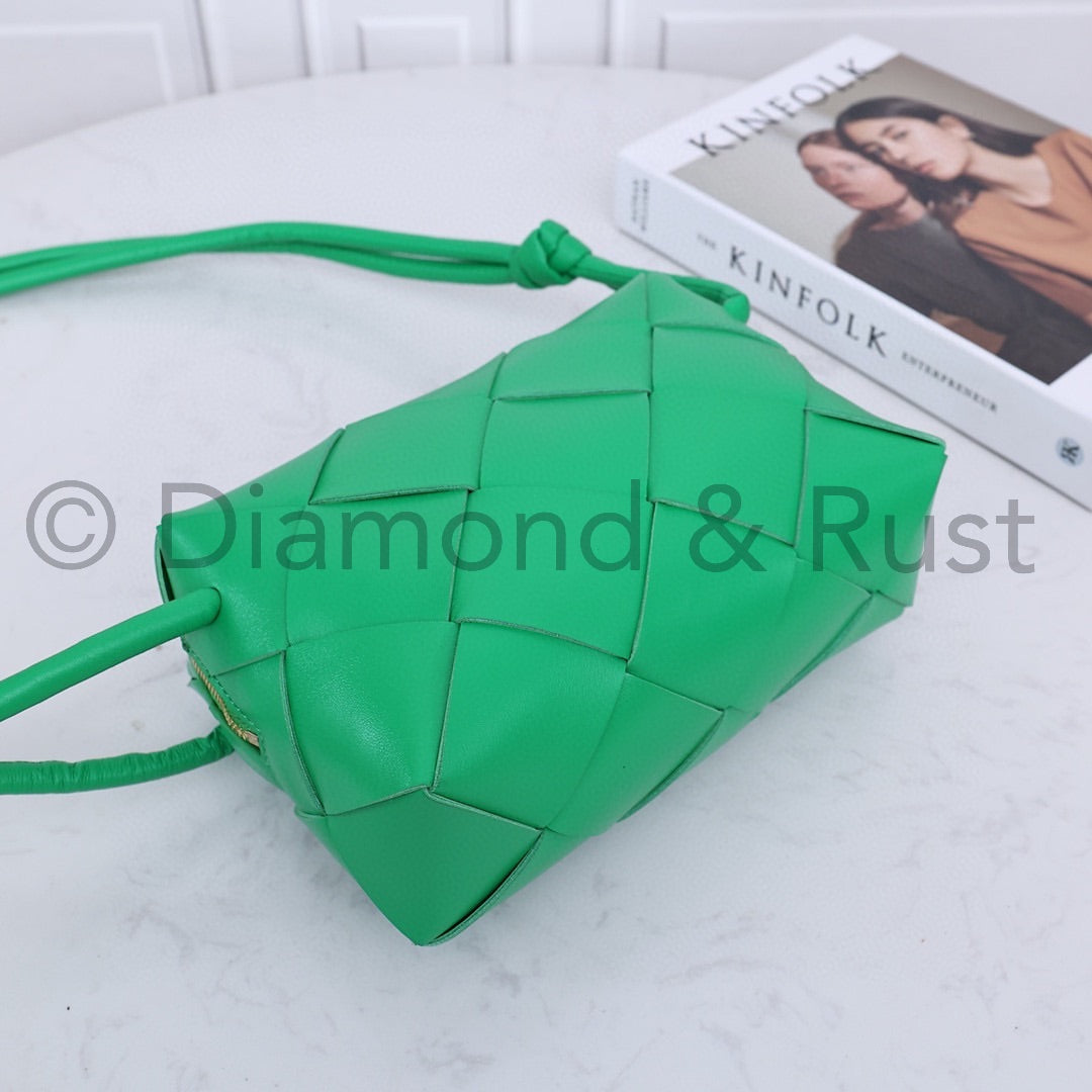 Medium Loop Camera Bag #2240-1 Parakeet