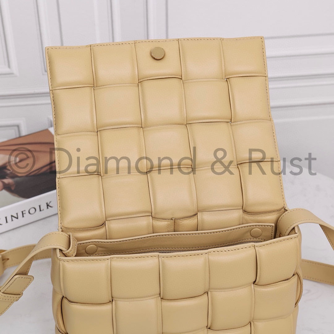 Padded Cassette Bag #6630A Porridge