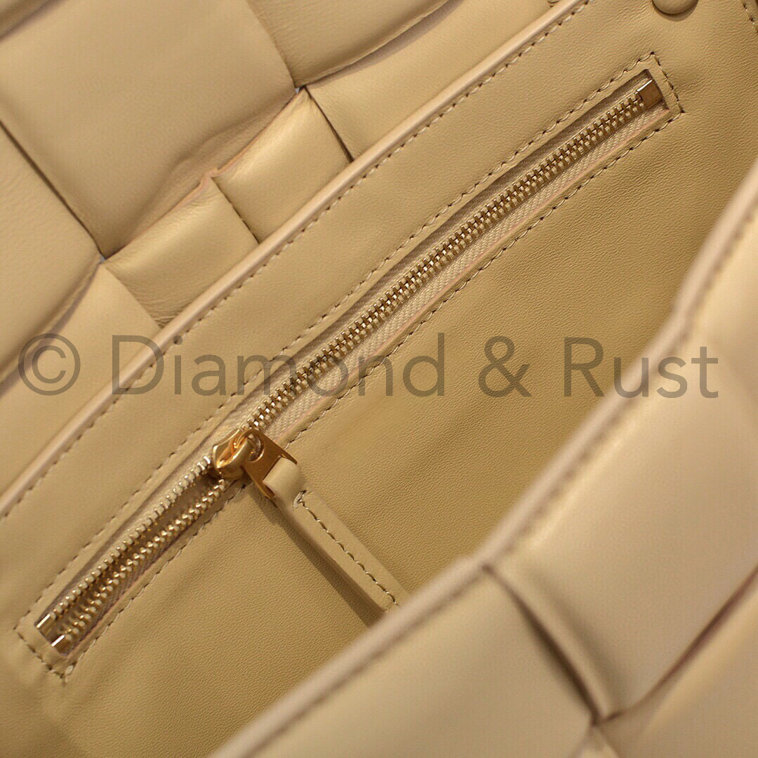 Padded Cassette Bag #6630A Porridge