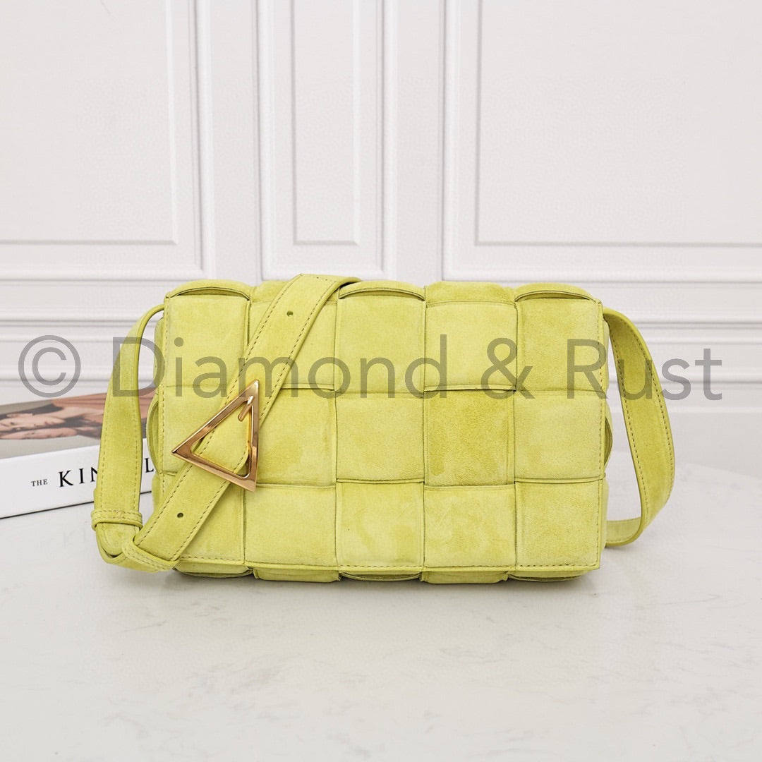 Padded Cassette Bag in Suede #6632A Kiwi