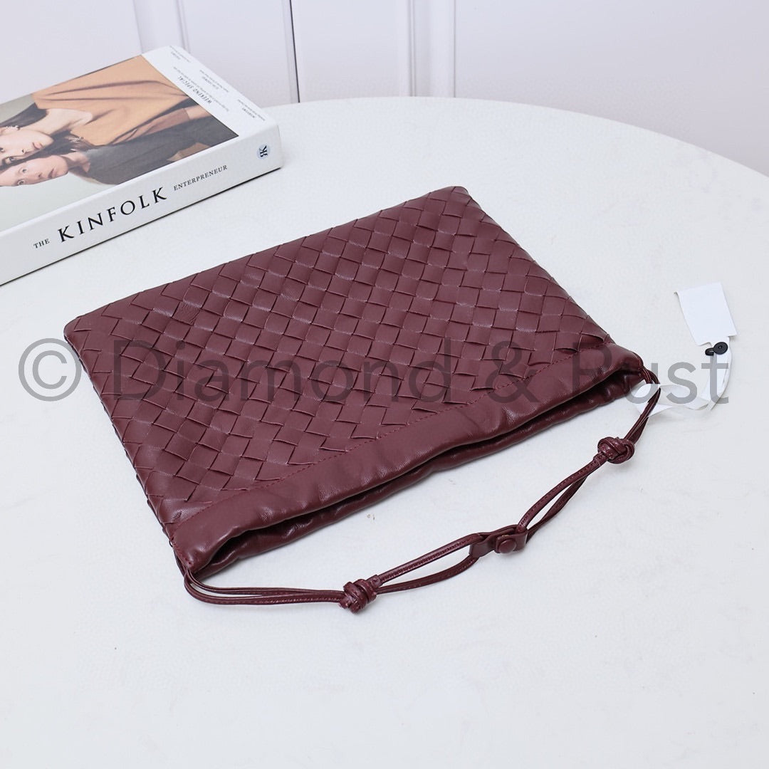 Medium Dust Bag 9910 Red Wine