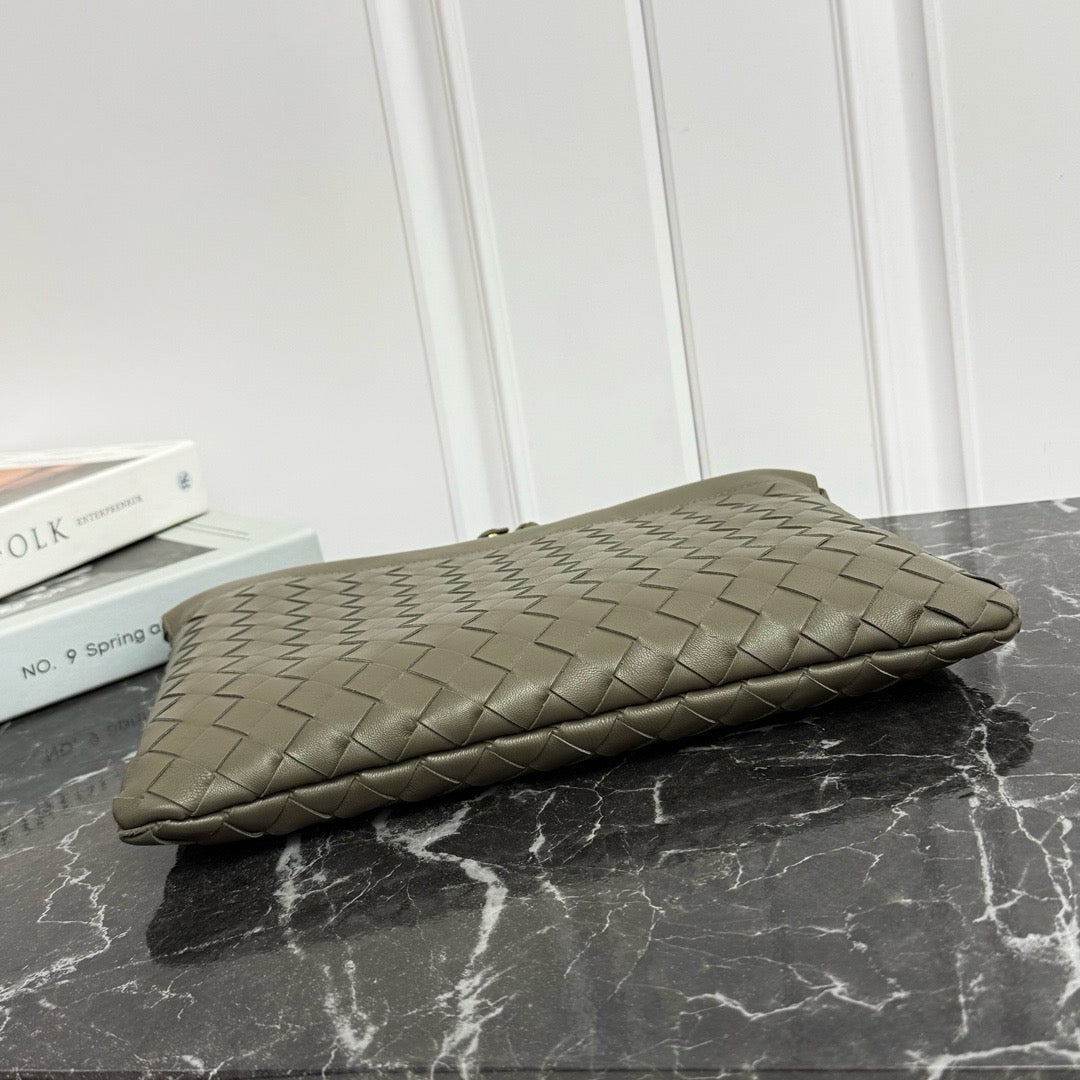 Medium Dust Bag 9910 Cypress