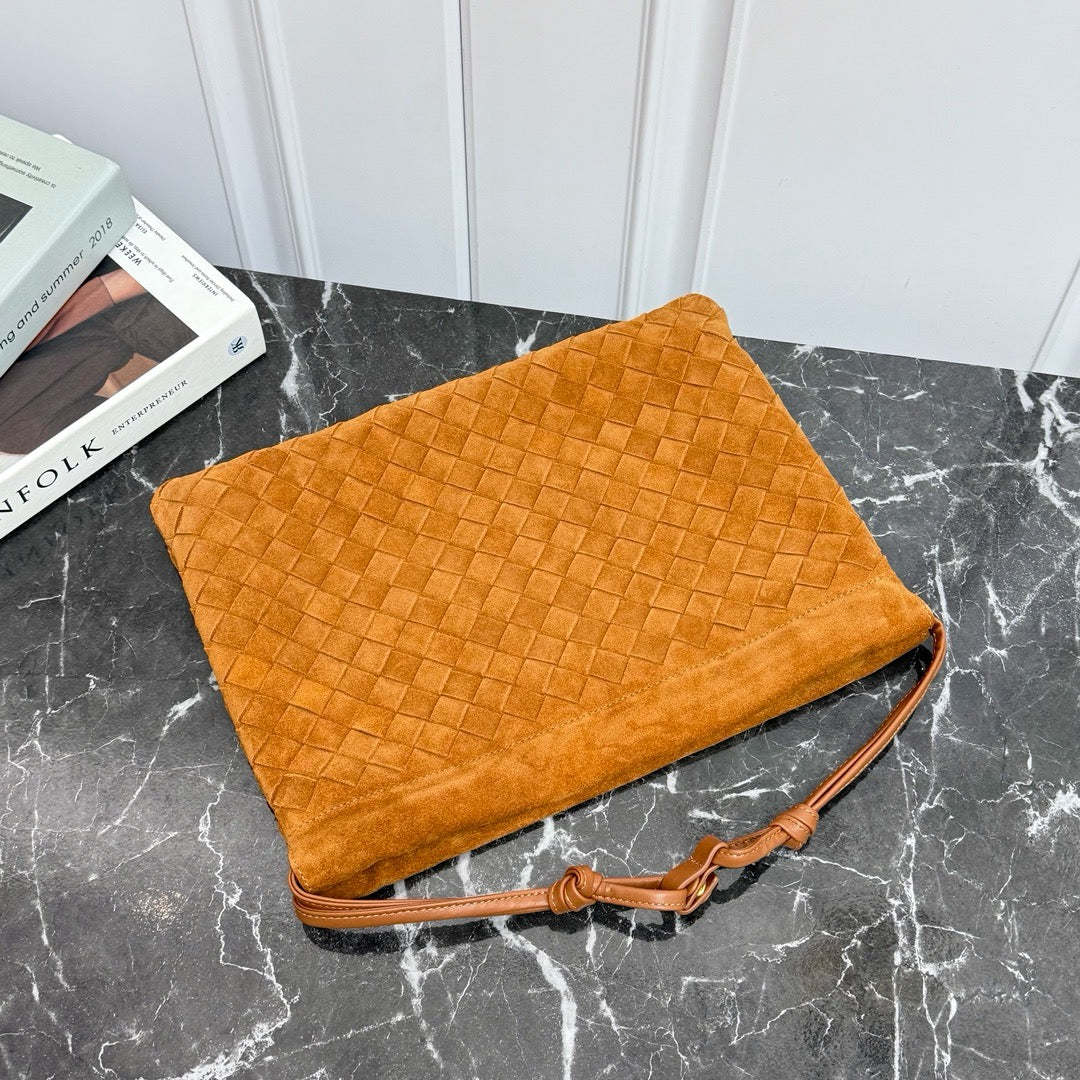 Medium Dust Bag 9910 Suede Caramel