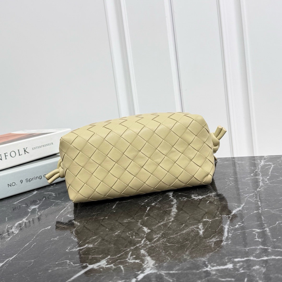 Small Loop Crossbody 9911 Oat