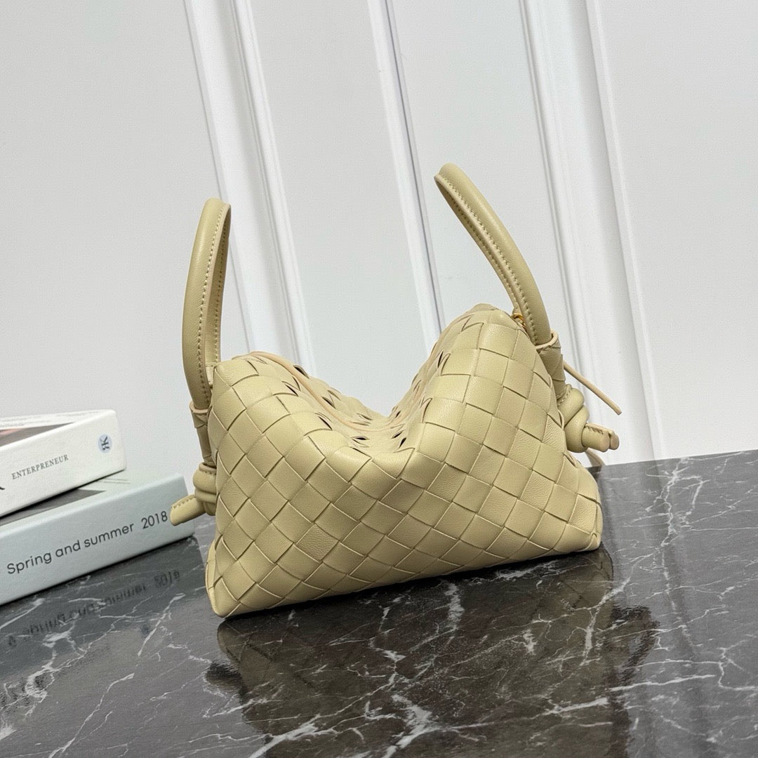 Small Loop Crossbody 9911 Oat