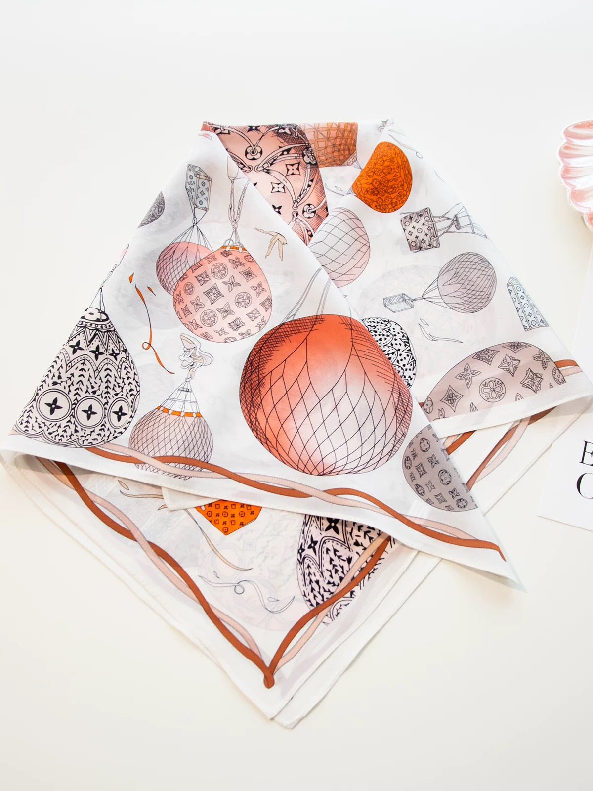 Pure-silk crêpe-de-Chine scarf 100 % mulberry silk 70cm Square Hot air balloon Monogram