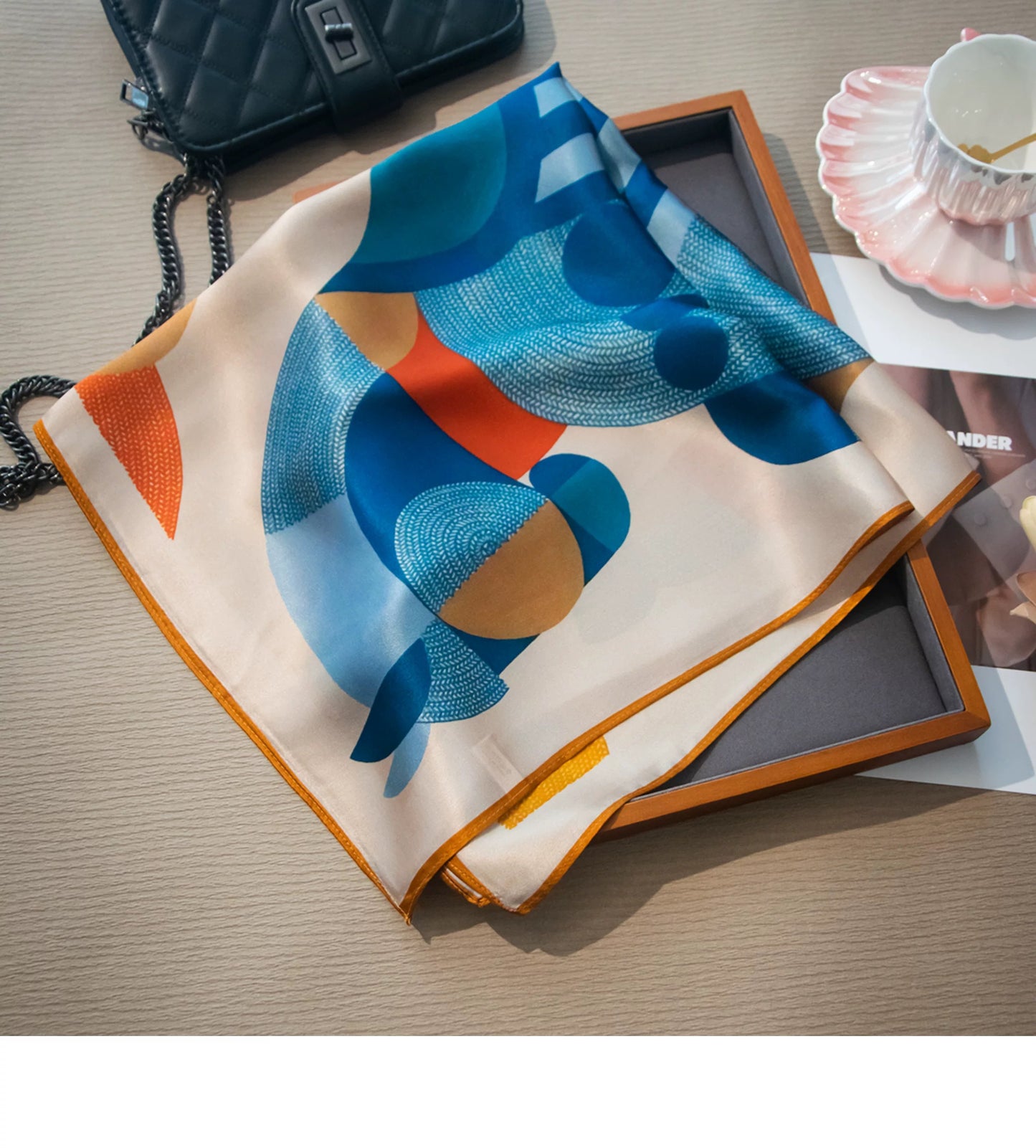 Pure-silk crêpe-de-Chine scarf 100 % mulberry silk 70cm Square Pony