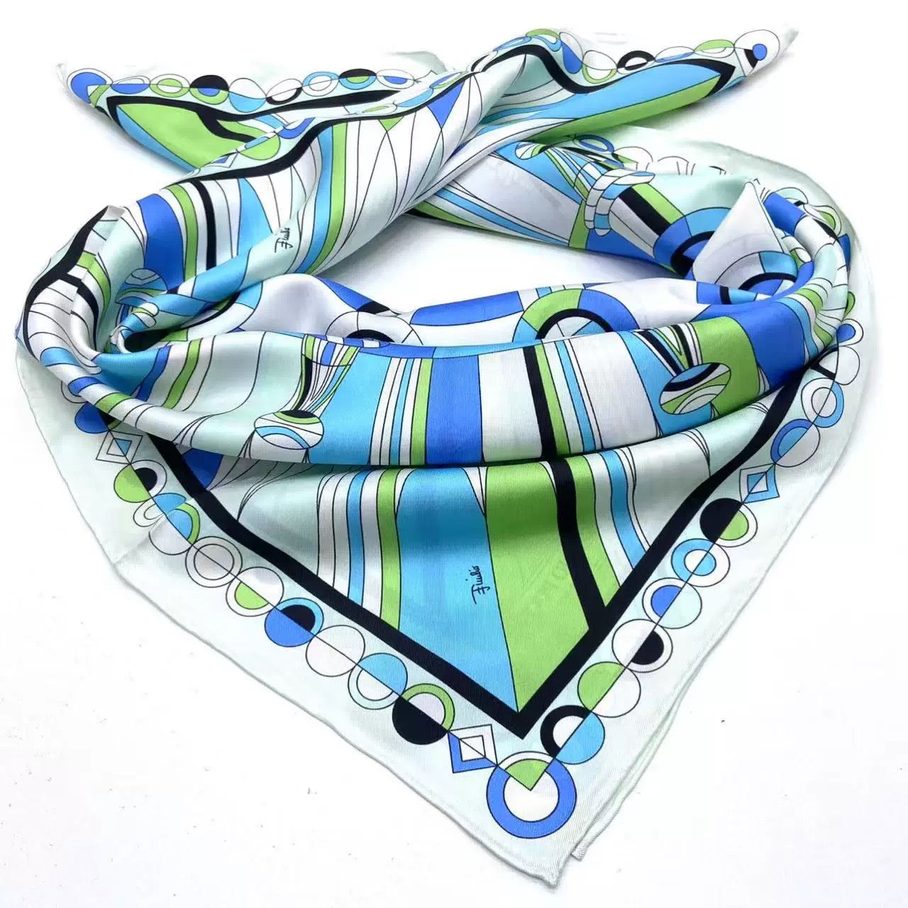 Pure Mulberry Silk Scarf – Lightweight 14 Momme Crepe, 90cm Square