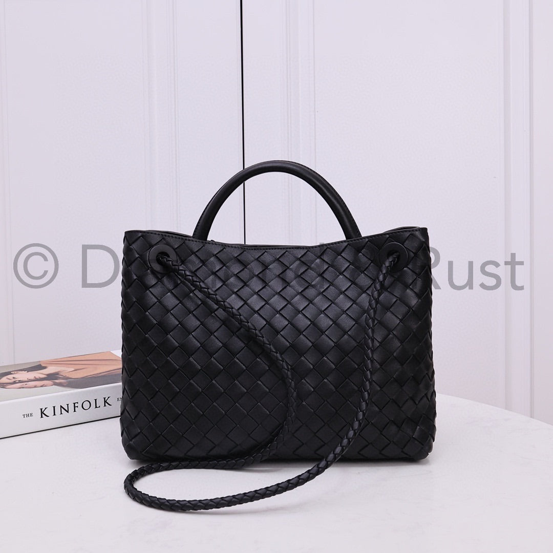 Medium Andiamo Bag #2261-1 Black