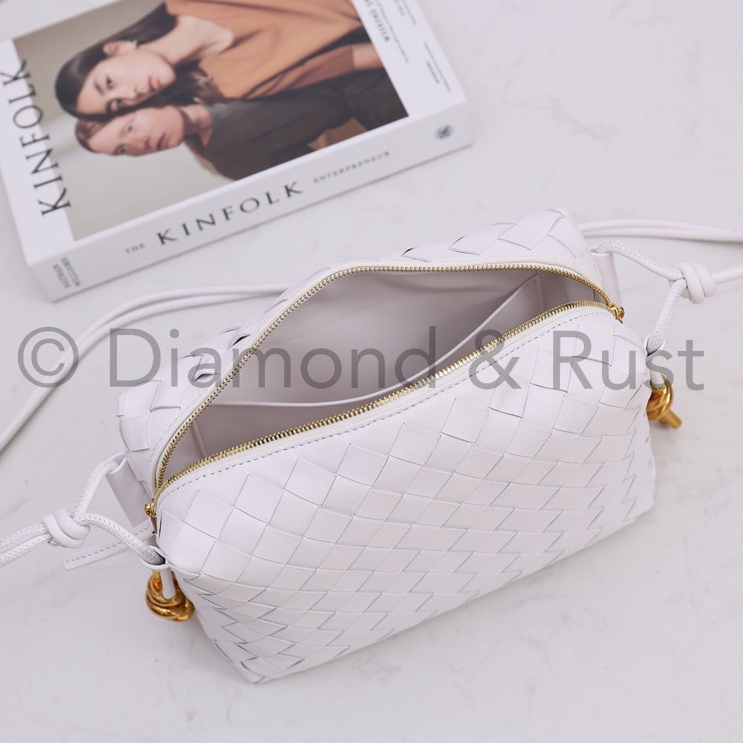 Small Gold Knot Camera Bag #2263-1 White