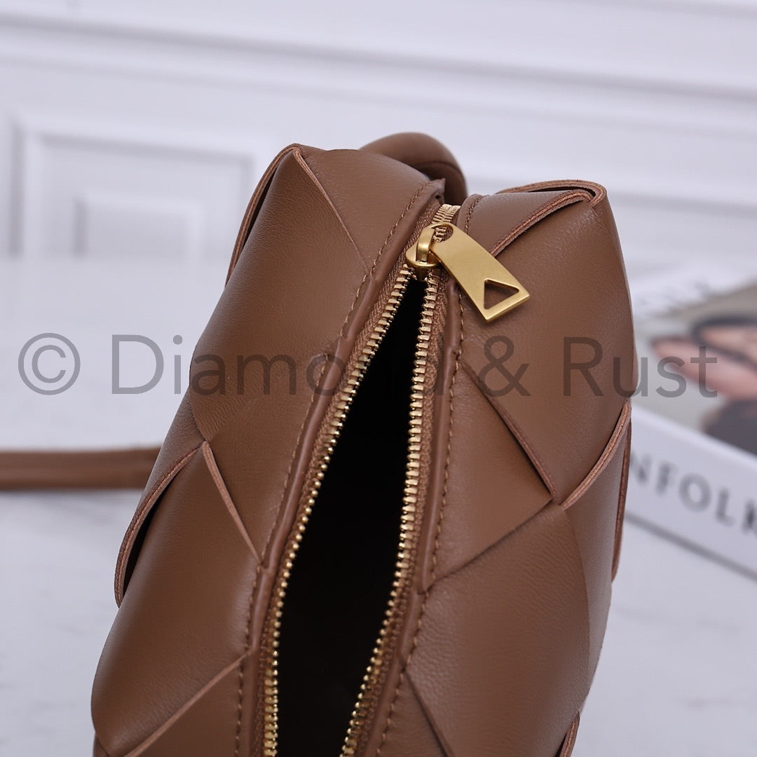 Small Loop Camera Bag #2240 Caramel
