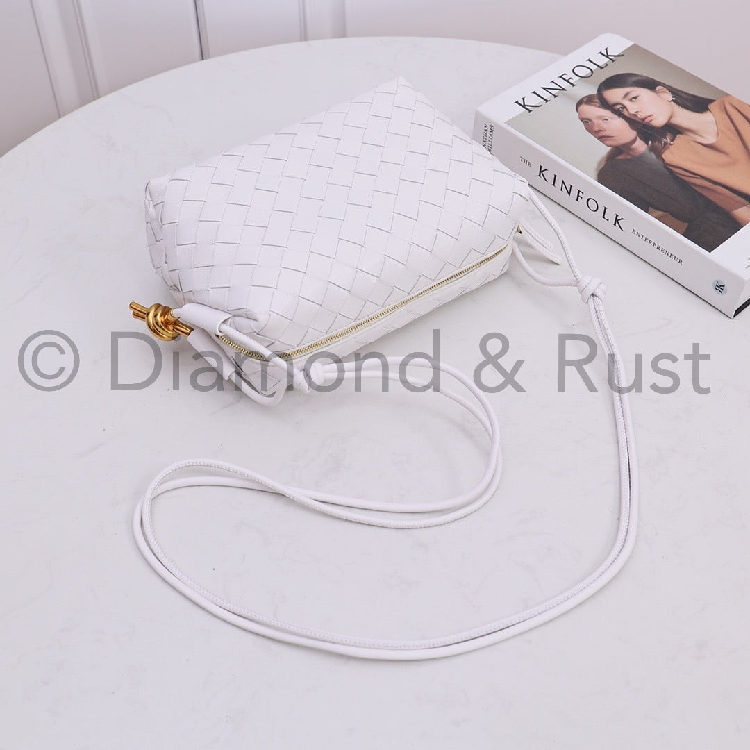 Small Gold Knot Camera Bag #2263-1 White