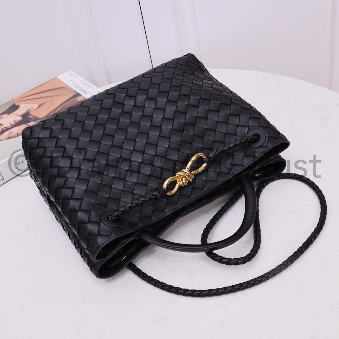 Medium Andiamo Bag #2261-1 Black