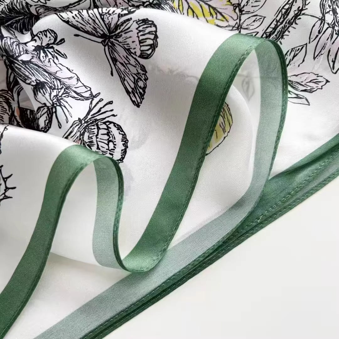 Pure Mulberry Silk Scarf – Lightweight 12 Momme Crepe, 90cm Square