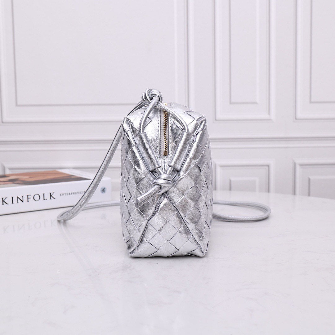 Mini Loop Camera Bag #8809 Silver
