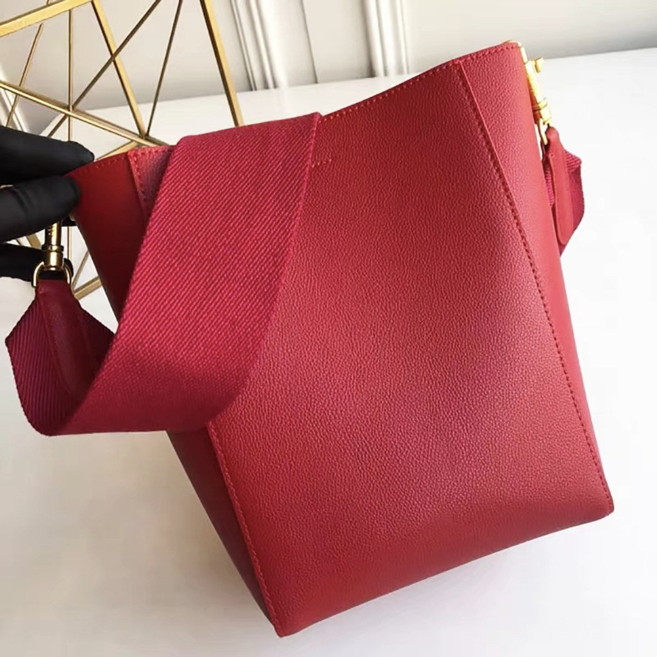 Small Genuine Cow Leather Sangle Bag