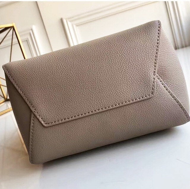 Small Genuine Cow Leather Sangle Bag