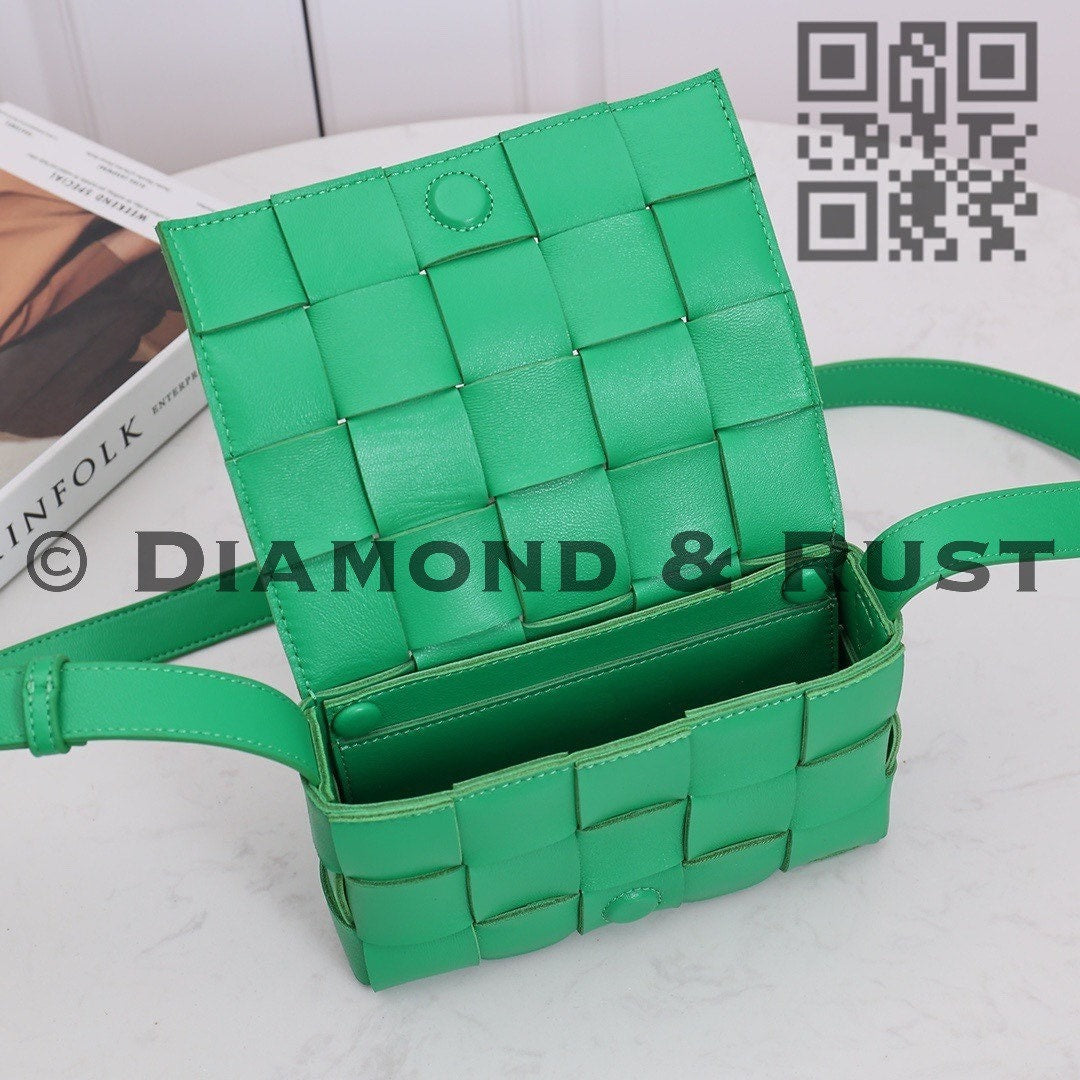 Cassette bag #2253 Parakeet Green