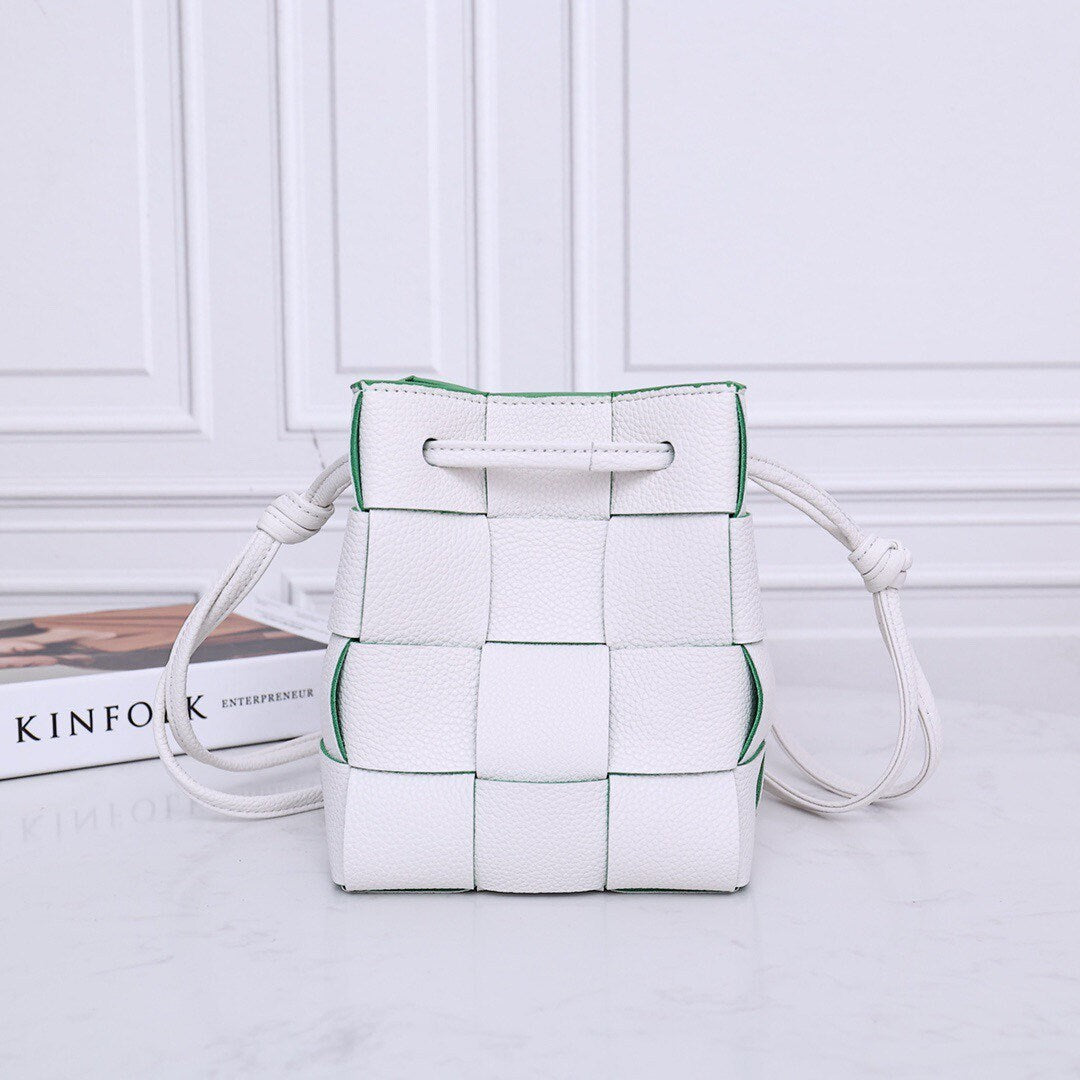 Bucket Bag #2224A White